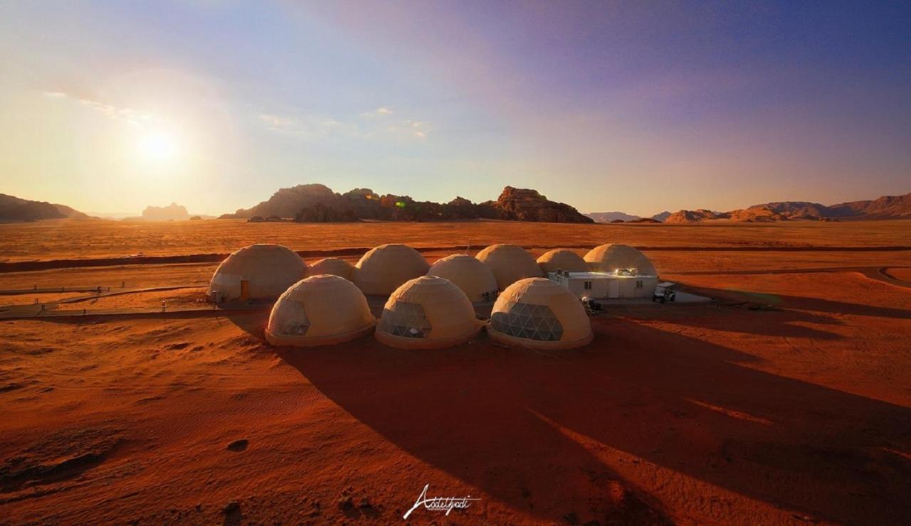 Wadi Rum Ufo Luxotel Екстер'єр фото